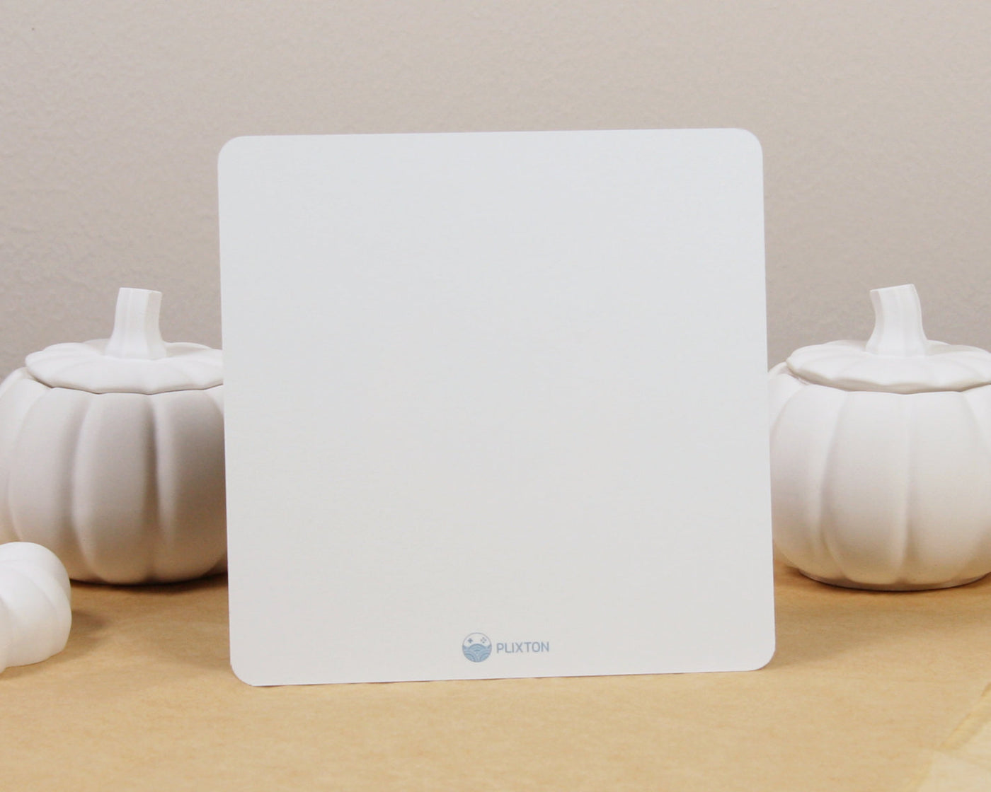 Dunkellila Halloween Karte