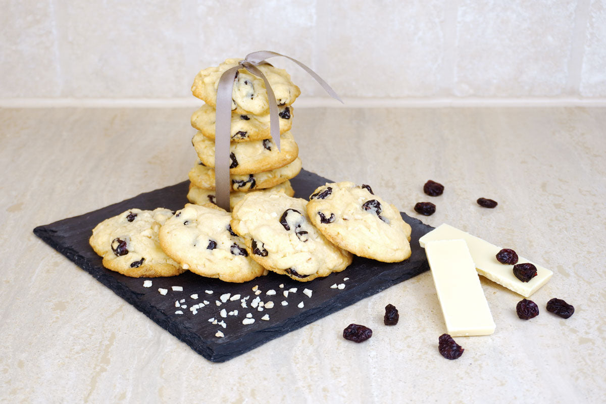 Softe und nussige Cranberry-White Chocolate-Cookies